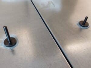 Schraubenset zur Klebebefestigung des R1-Sensors