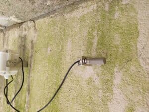 Fixation R10 - Hygromètre et thermomètre connecté